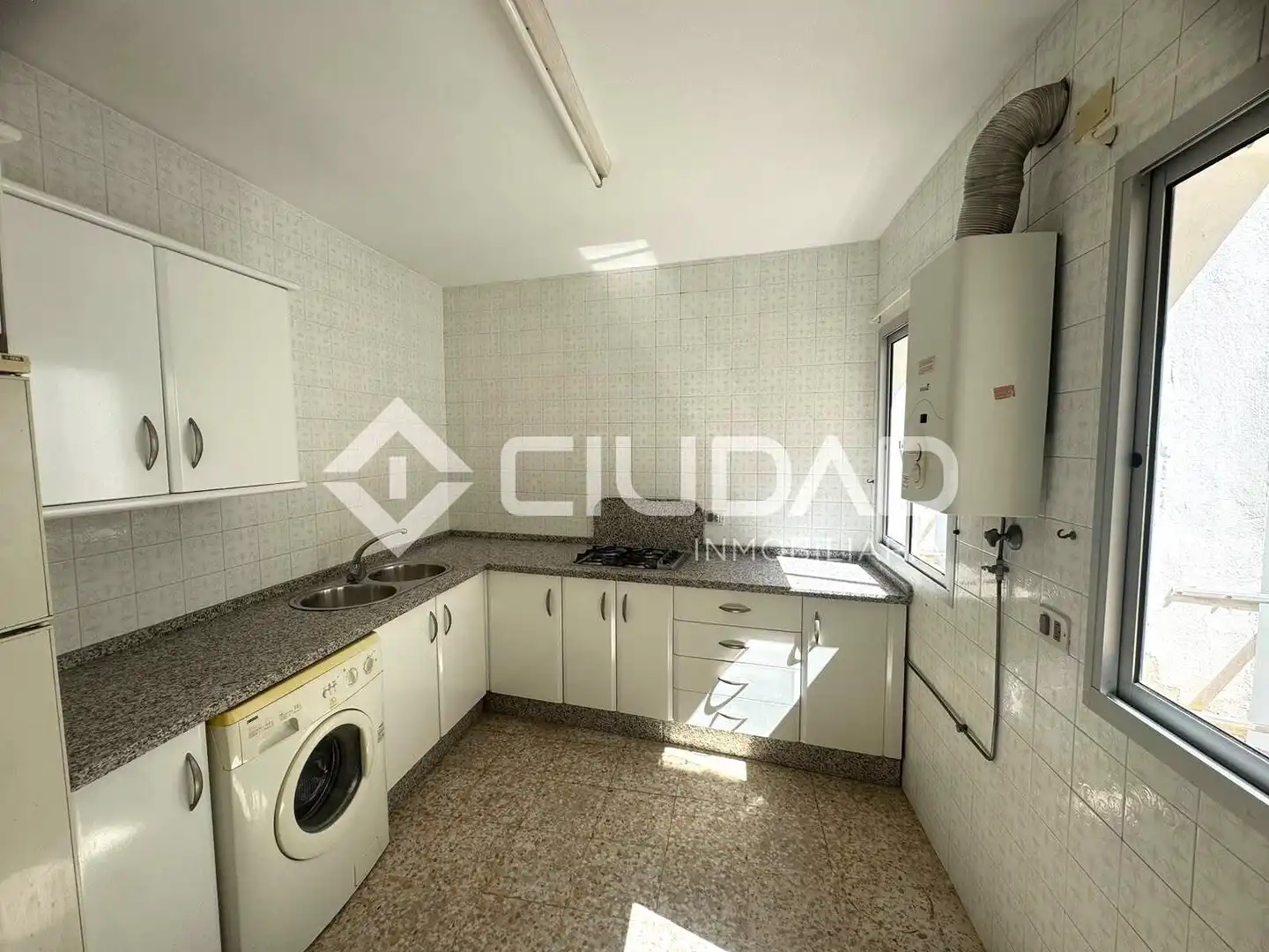 Wohnung zum Verkauf in Centro - Calzada - Cabo Noval, imagen 2