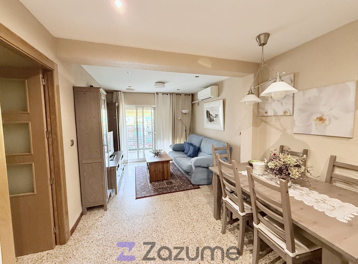 Sala de estar de Piso de alquiler en  Murcia Capital con Aire acondicionado, Amueblado y Horno