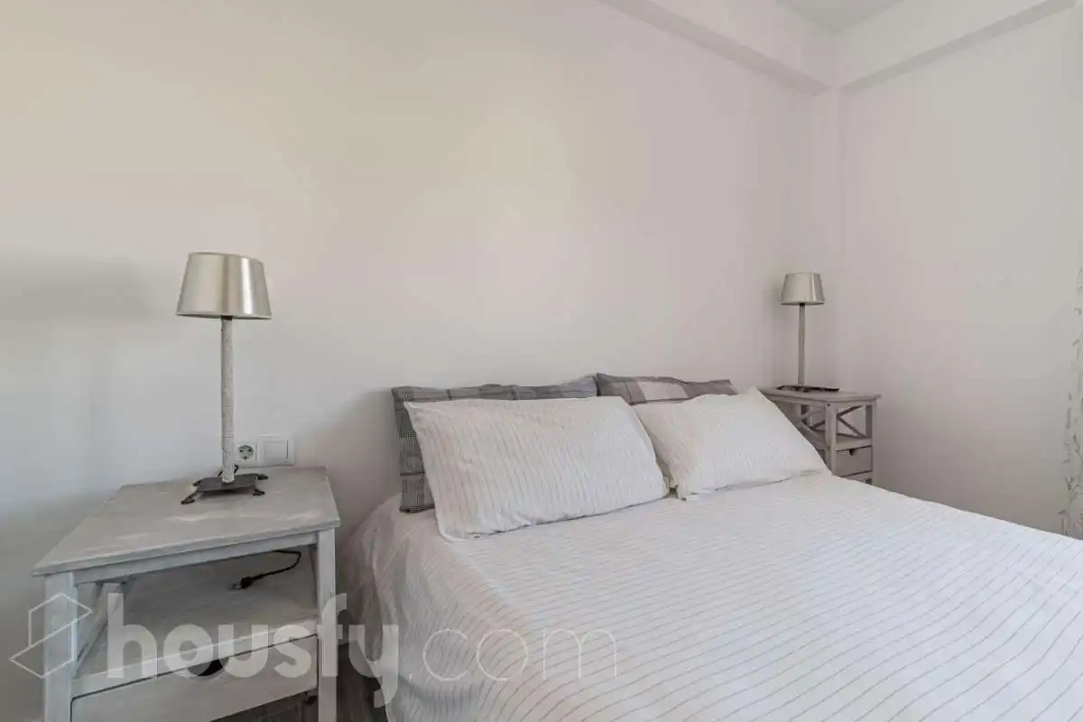 Bedroom of Flat for rent in Málaga  with Air Conditioner, Parquet flooring and Furnished