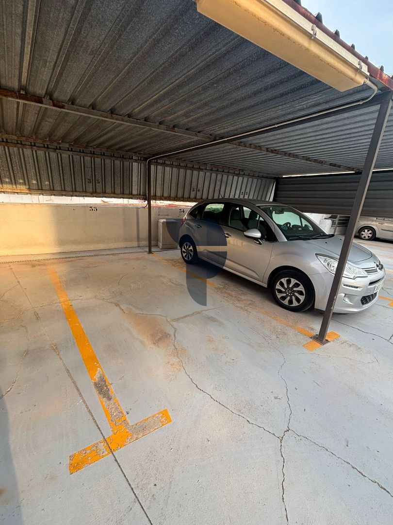 Aparcament de Garatge de lloguer en  Valencia Capital