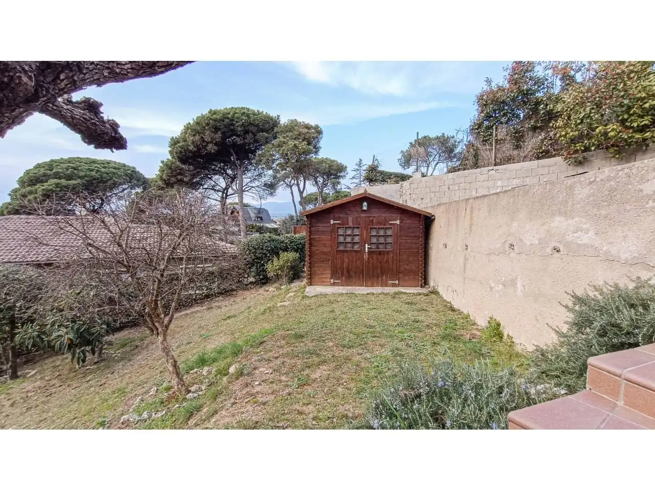 Jardí de Casa o xalet en venda en Llinars del Vallès amb Aire condicionat, Calefacció i Jardí privat