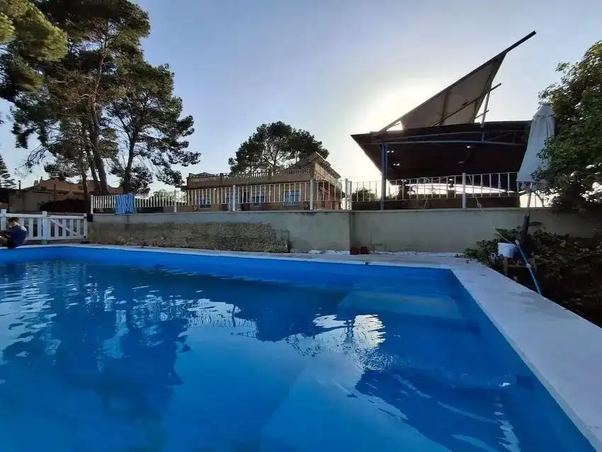 Piscina de Casa o chalet en venta en Torrent con Aire acondicionado, Jardín privado y Terraza