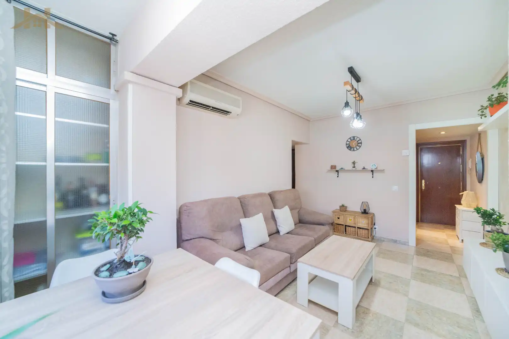 Sala de estar de Piso en venta en Leganés con Aire acondicionado, Calefacción y Amueblado