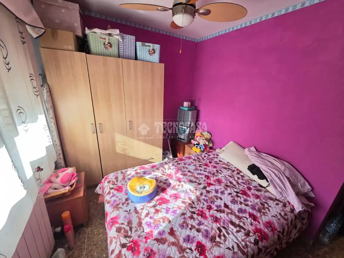 Bedroom of Flat for sale in Zaragoza  with Air Conditioner, Heating and Terrace