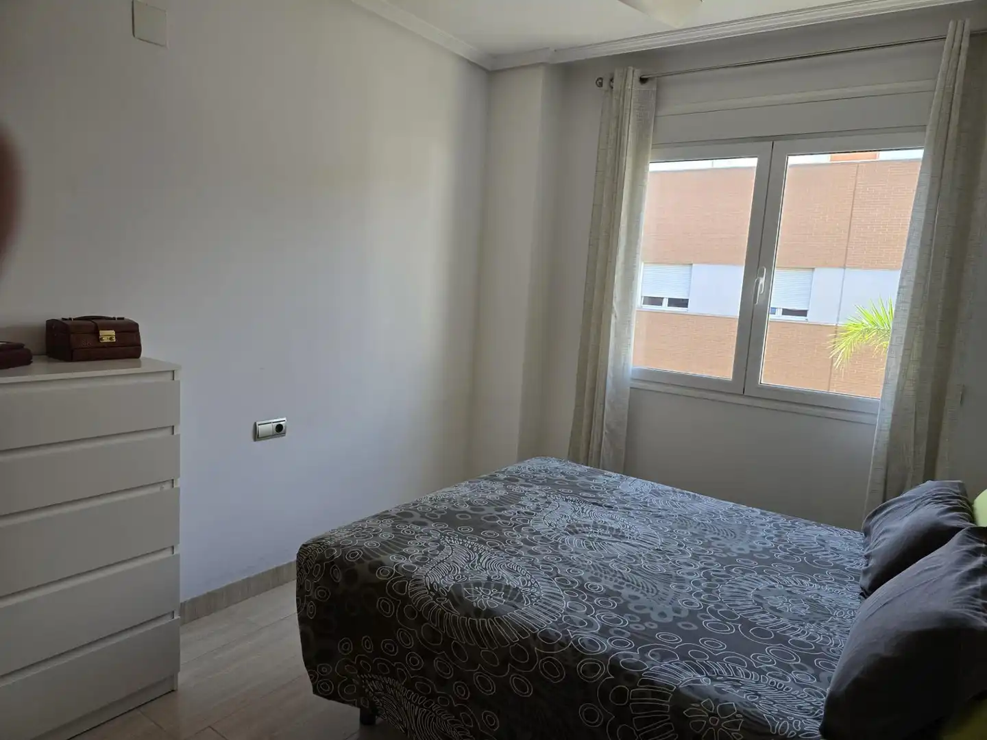 Bedroom of Flat for sale in Córdoba  with Air Conditioner, Terrace and Storage room