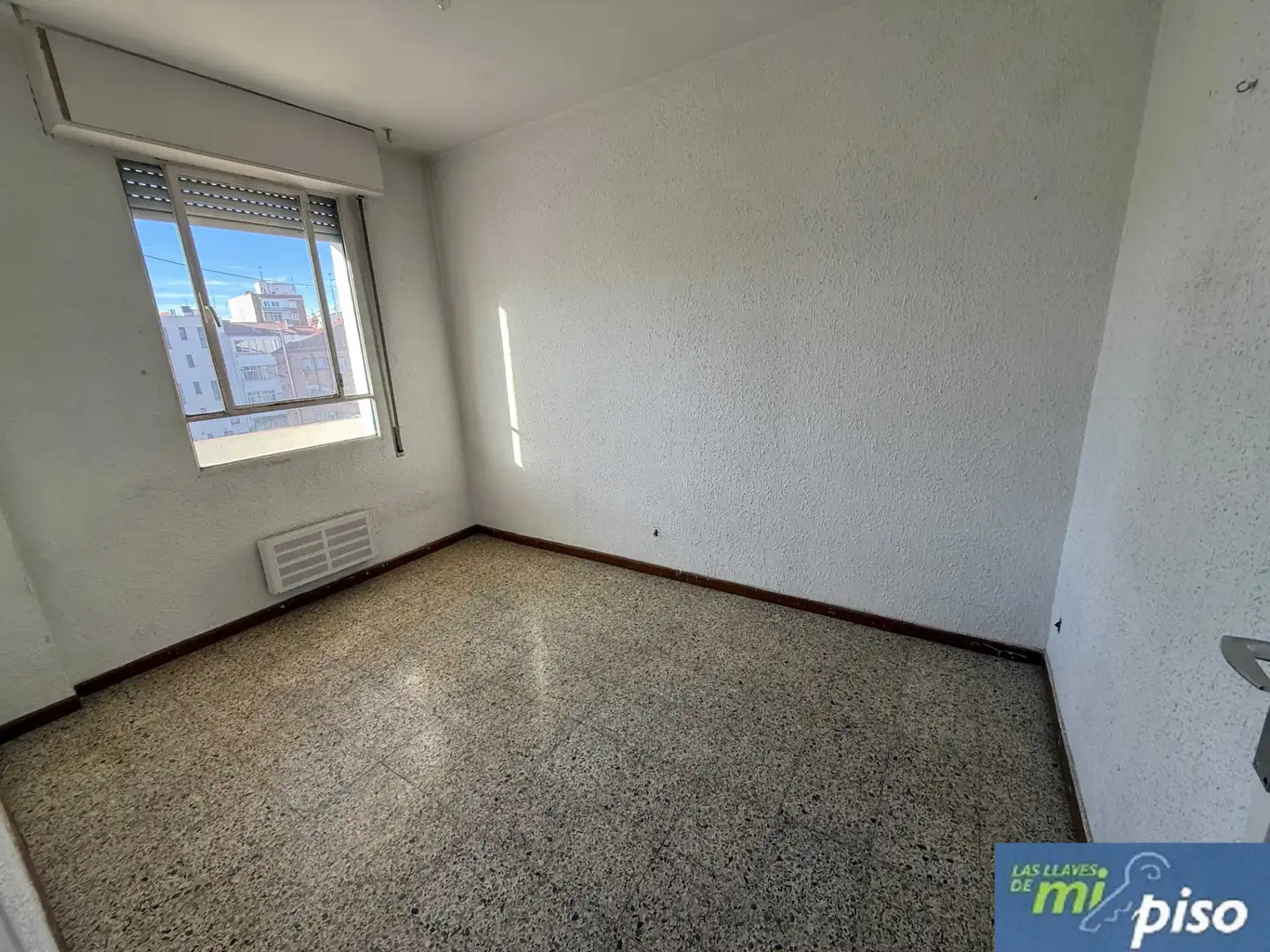 Flat with terrace for sale in Calle de Portugal 4, imagen 33