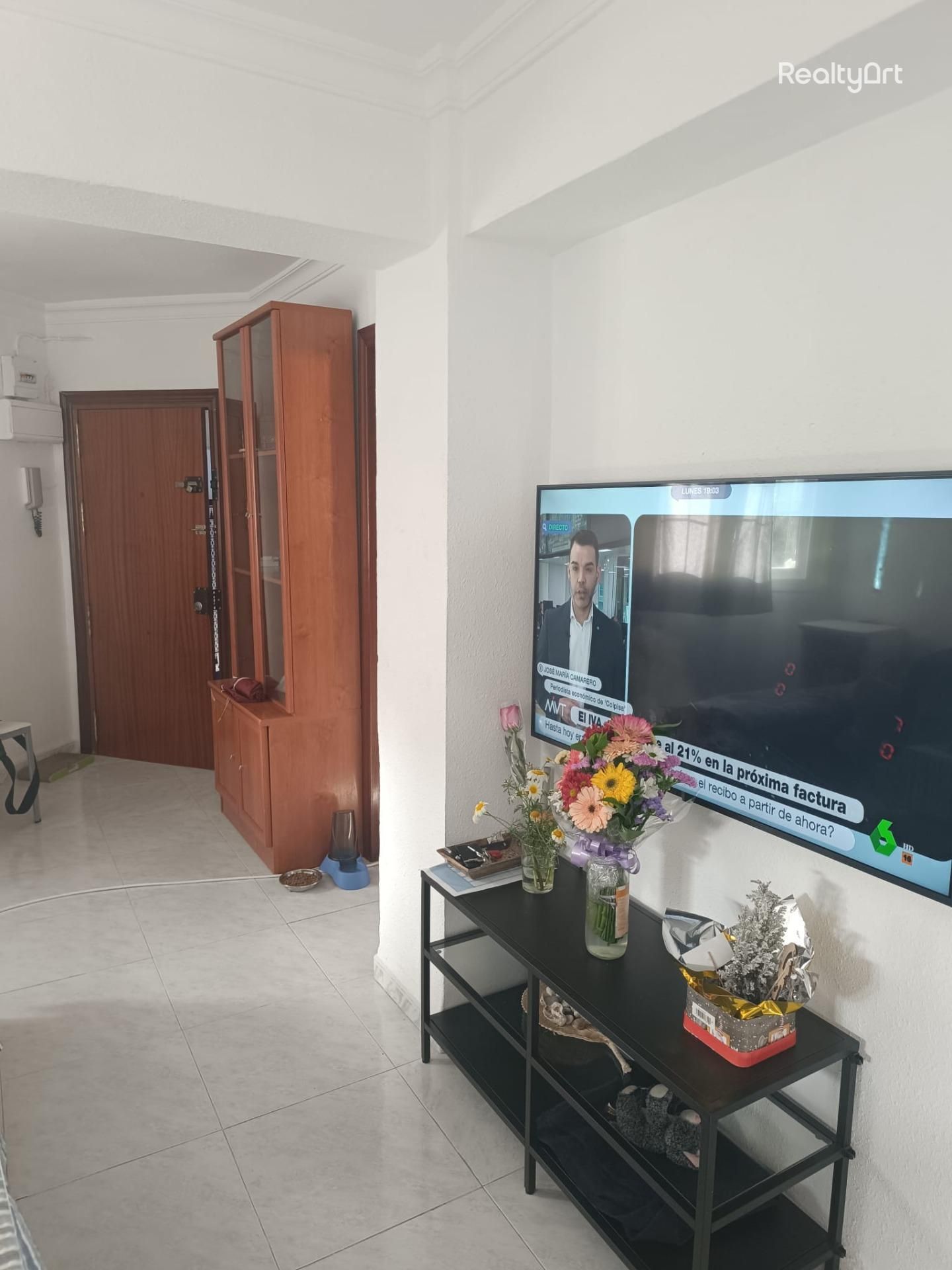 Sala d'estar de Pis en venda en  Sevilla Capital amb Aire condicionat