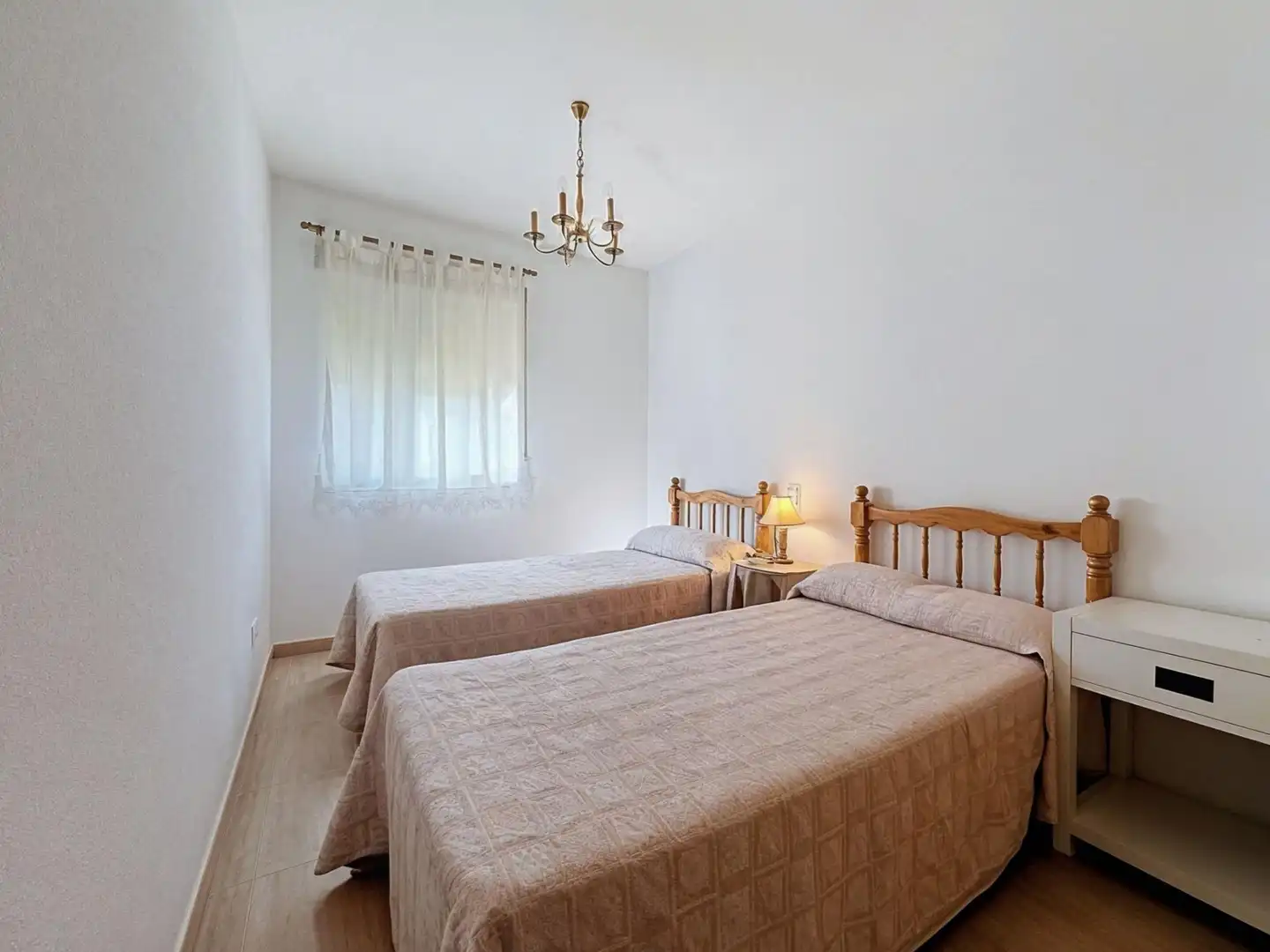 Bedroom of Flat for sale in Gandia  with Heating, Terrace and Community pool