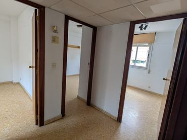 Pis amb ascensor en venda a Algirós