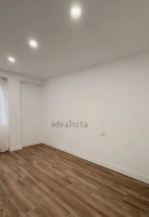 Flat for sale in Avenida Rosalía de Castro, imagen 3