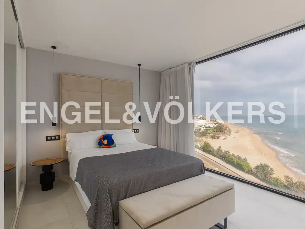 Habitación de Casa o chalet en venta en Cullera con Aire acondicionado, Calefacción y Jardín privado