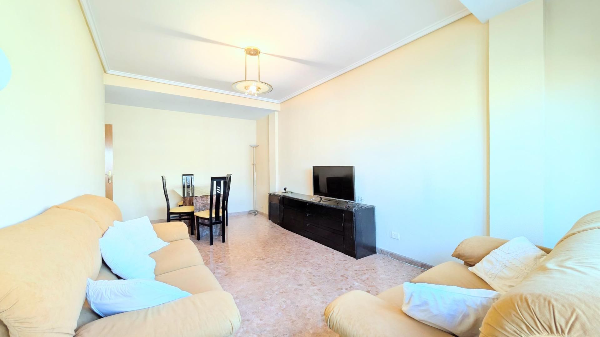 Flat for sale in Plaza Crevillente - Antiguos Juzgados - El Asilo