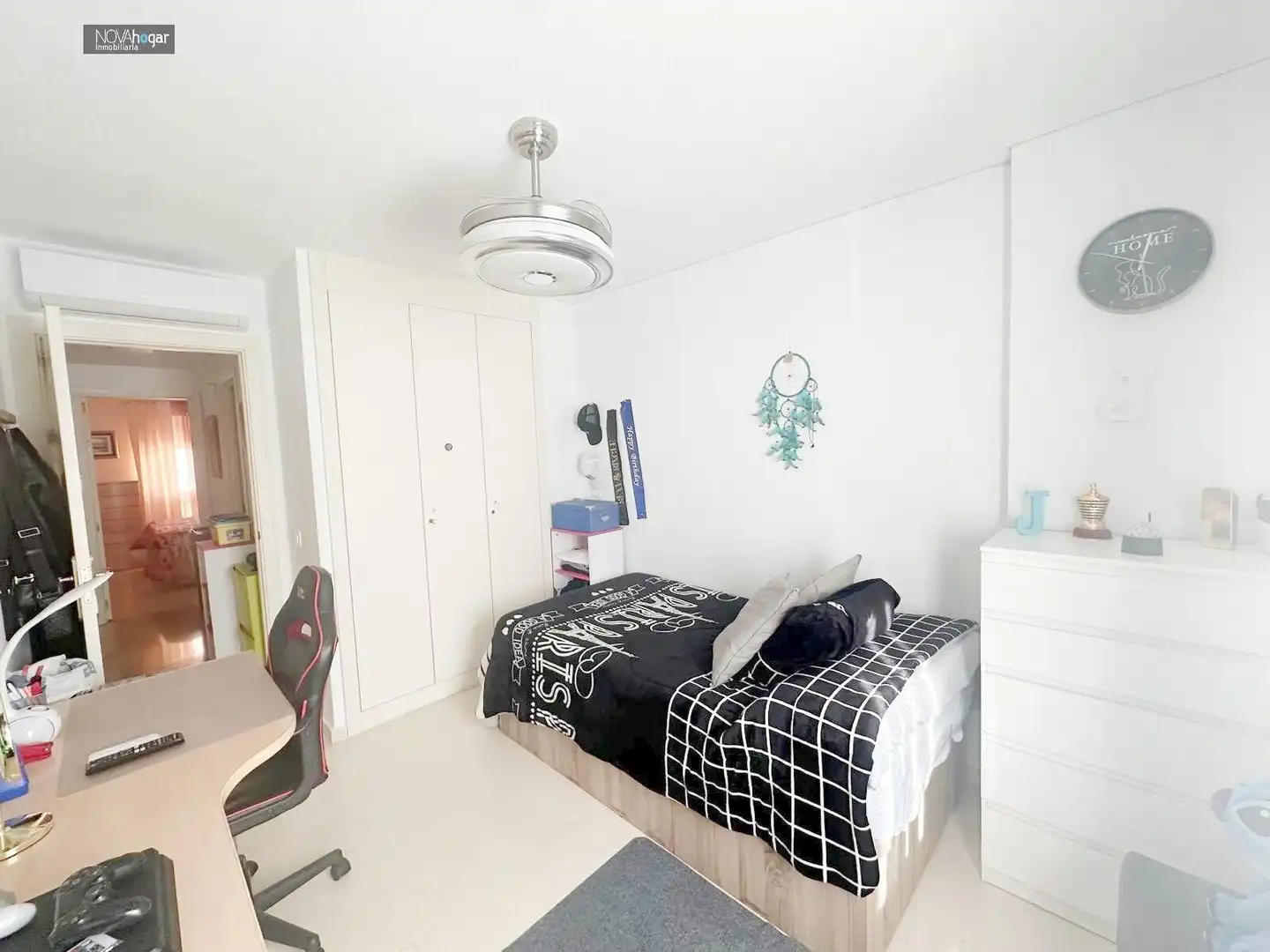 Casa adosada en venta en Campanillas