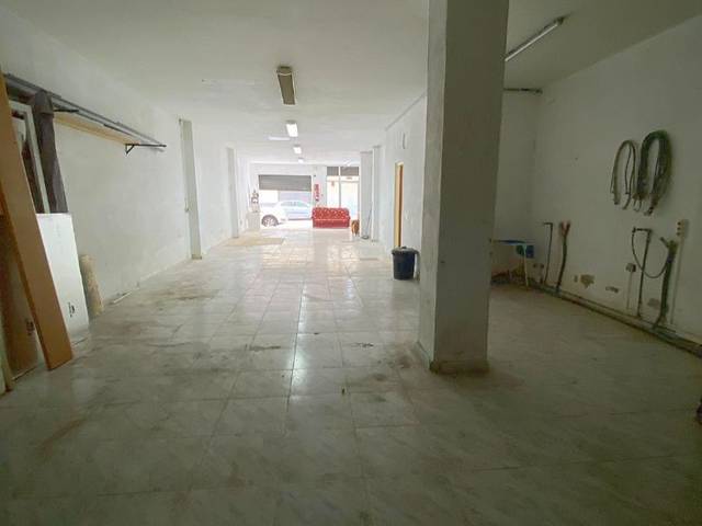 Local comercial en Alquiler en Carrer del Pintor López, 35 en Mestrets
