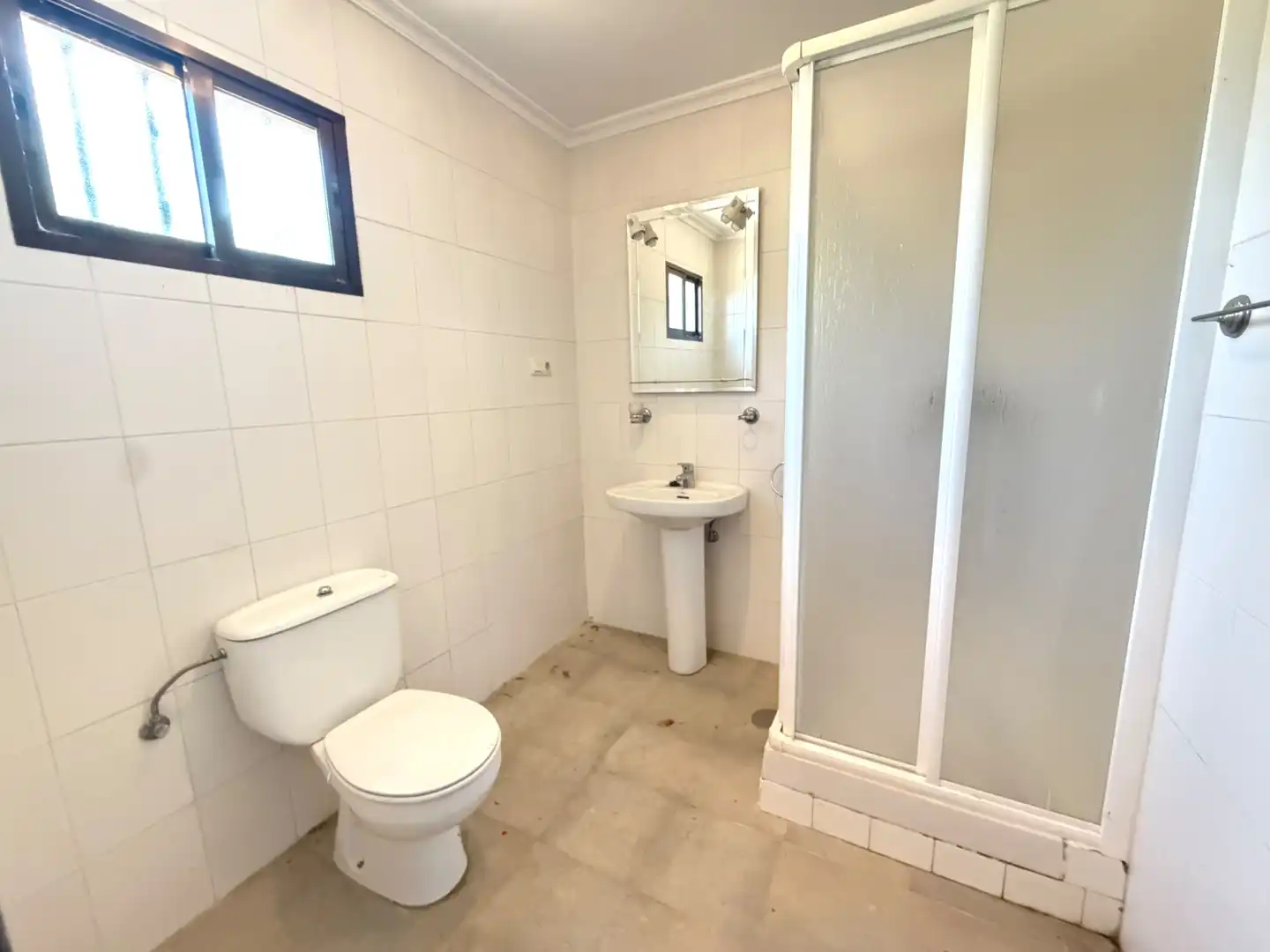 Baño de Casa o chalet en venta en Villa del Prado, Madrid