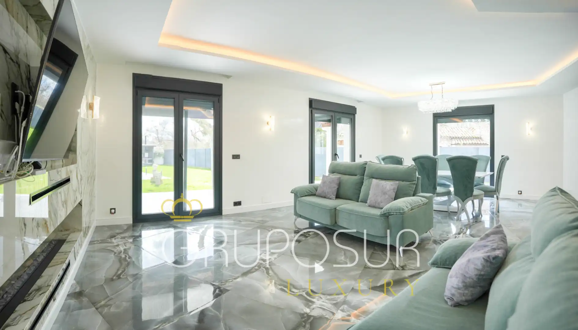 Sala de estar de Casa o chalet en venta en Valladolid con Aire acondicionado, Calefacción y Jardín privado