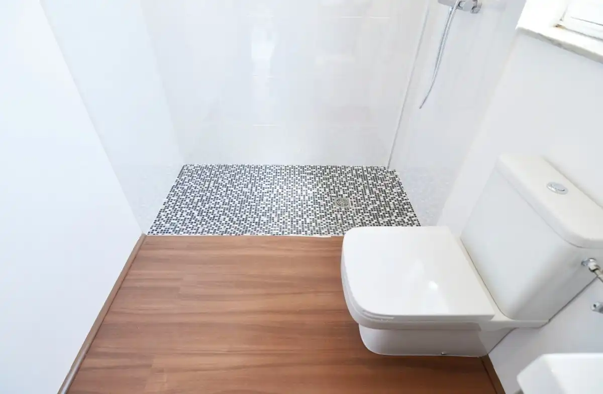 Bany de Casa o xalet en venda en Calvarrasa de Abajo amb Terrassa, Piscina i Moblat