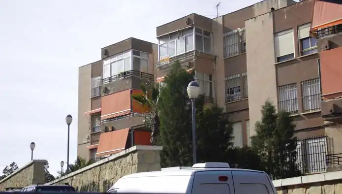 Vista exterior de Piso en venta en Alicante / Alacant