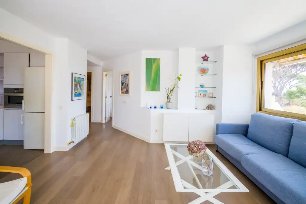 Wohnzimmer von Wohnungen zum Verkauf in Castell d'Aro, Platja d'Aro i s'Agaró mit Klimaanlage, Heizung und Terrasse