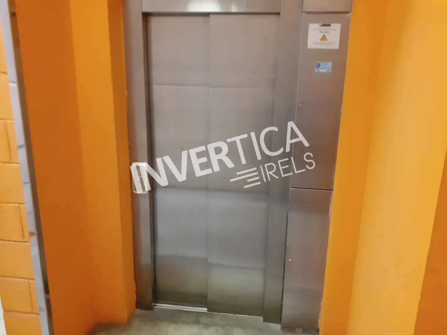 Industrial buildings for sale in Barcelona