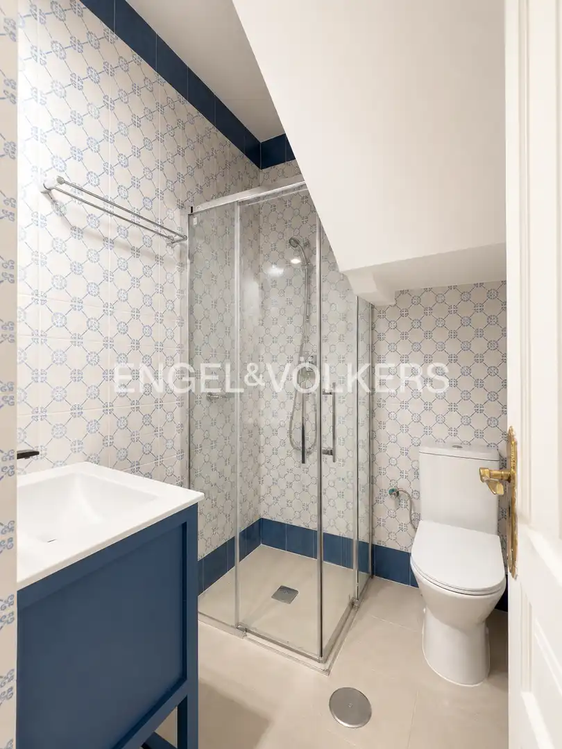 Baño de Casa adosada en venta en Sevilla con Aire acondicionado, Calefacción y Terraza