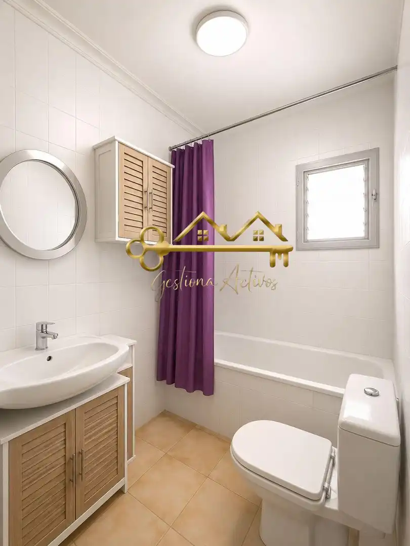 Bathroom of Flat for sale in Ontinyent  with Air Conditioner and Terrace