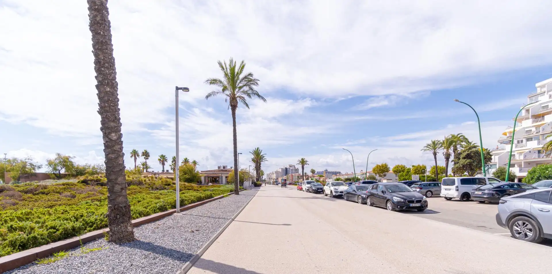 Vista exterior de Dúplex en venta en Empuriabrava con Calefacción y Terraza
