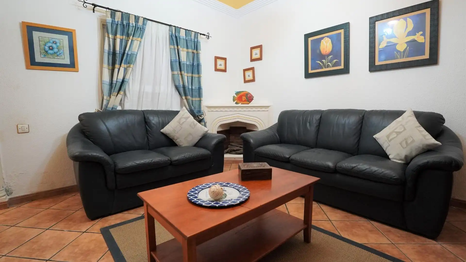 Sala d'estar de Pis en venda en Las Palmas de Gran Canaria amb Traster i Moblat