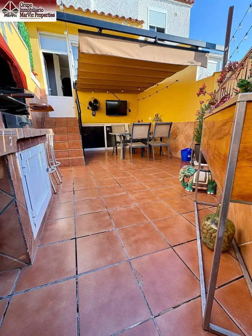 Casa o chalet en venta en L'Alfàs del Pi con Aire acondicionado, Calefacción y Terraza