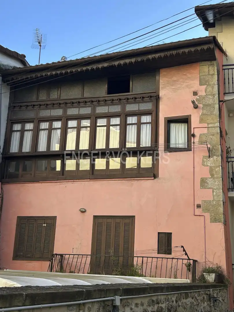 Vista exterior de Apartament en venda en Lezo amb Calefacció i Traster