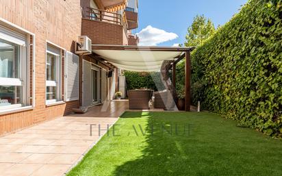 Jardí de Planta baixa en venda en Boadilla del Monte amb Aire condicionat i Terrassa