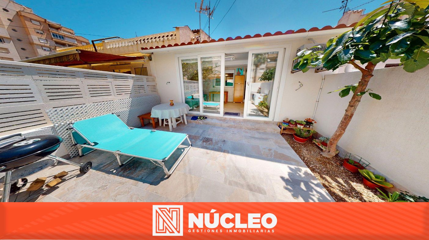 Exterior view of Flat for sale in Torrevieja  with Air Conditioner, Heating and Private garden