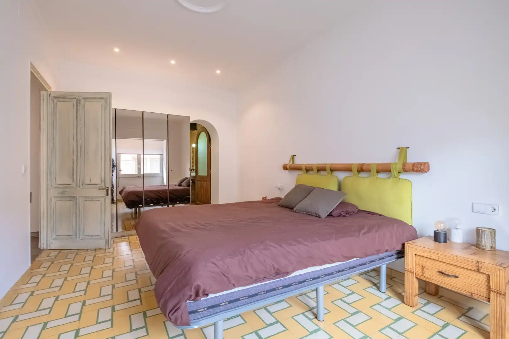 Schlafzimmer von Country house zum Verkauf in Pals