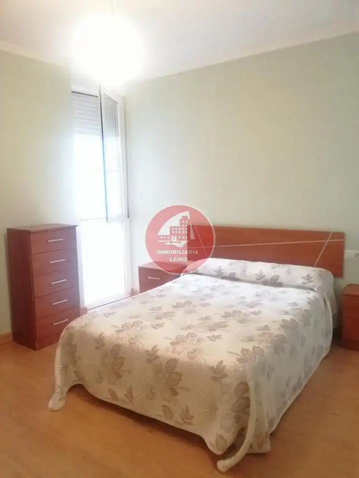 Schlafzimmer von Wohnung zur Miete in Pontevedra Capital 