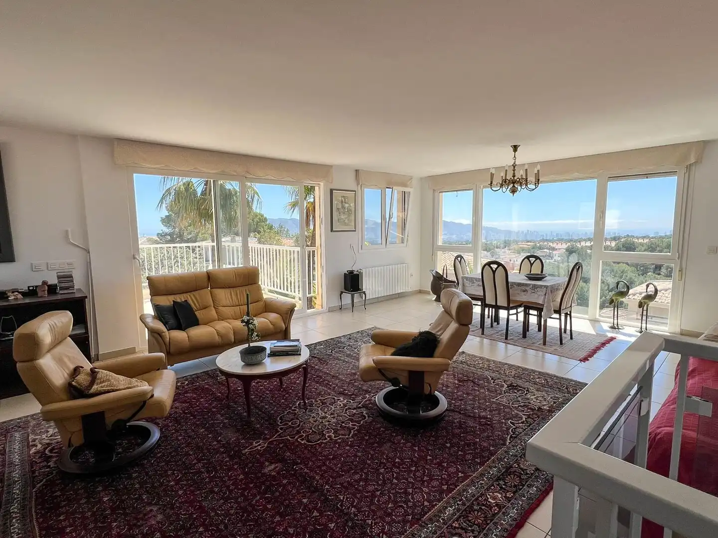 Sala de estar de Casa o chalet en venta en La Nucia con Aire acondicionado, Calefacción y Jardín privado