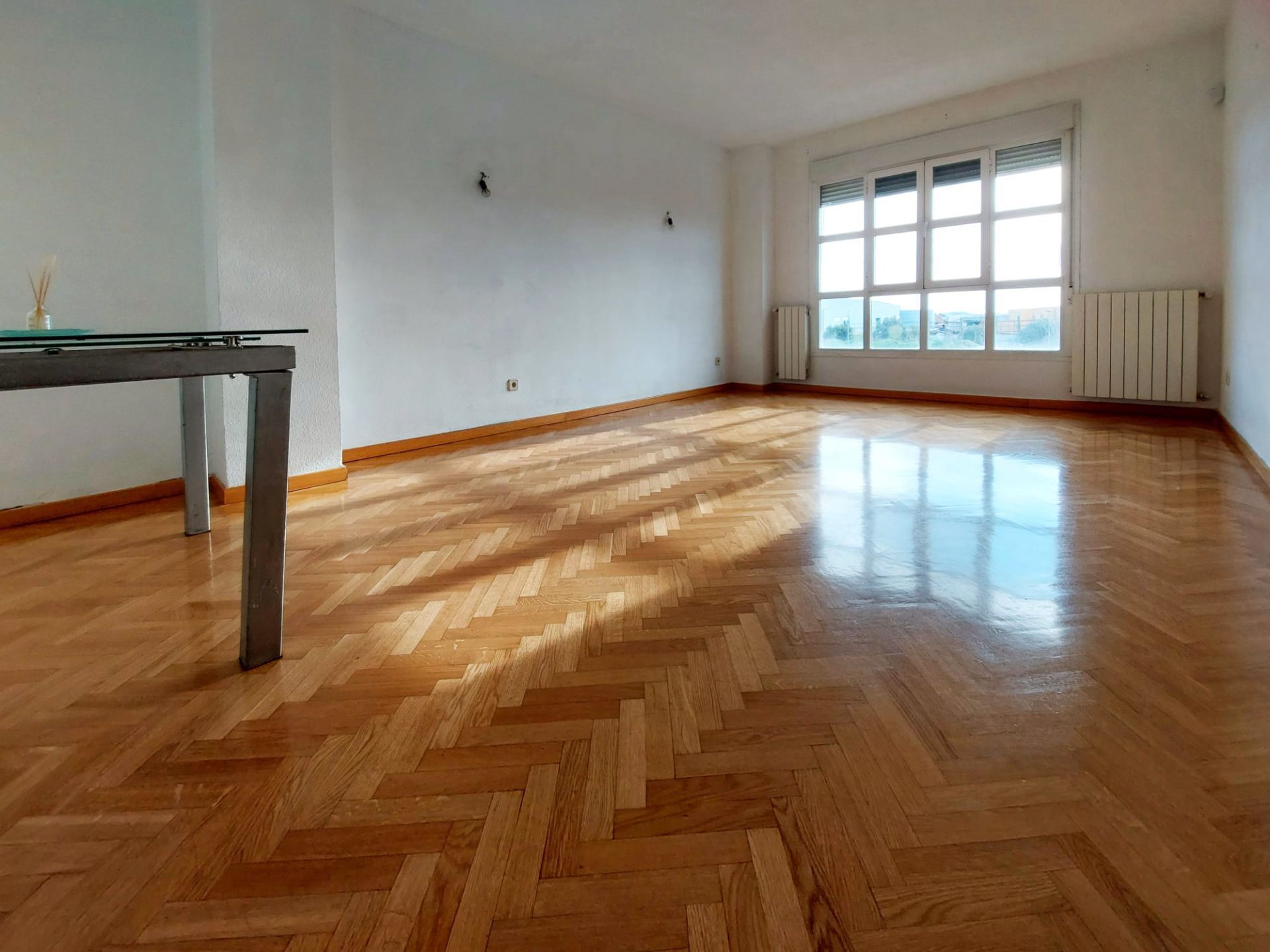 Living room of Flat for sale in Arganda del Rey  with Air Conditioner, Heating and Terrace