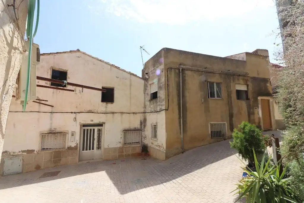 Exterior view of Detached homes for sale in Alborache  with Terrace
