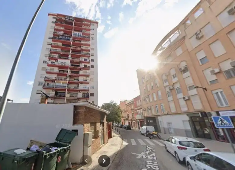 Piso con ascensor en venta en Andújar, imagen 2