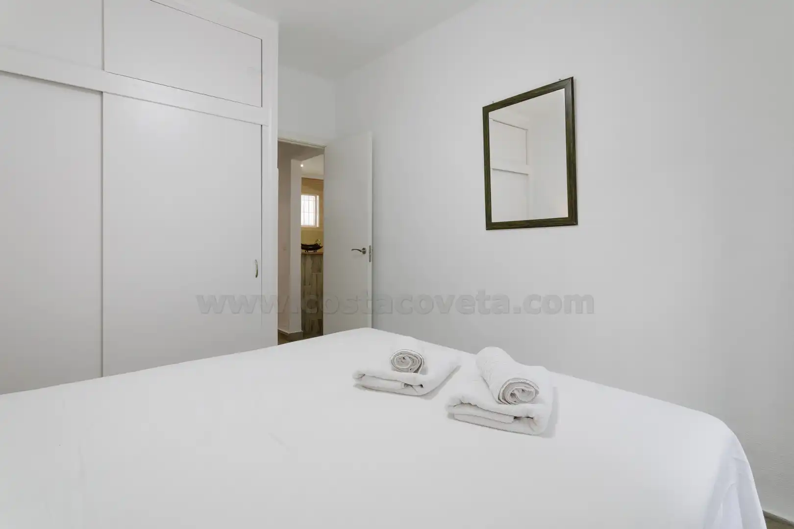 Bedroom of Houses for sale in El Campello  with Air Conditioner, Private garden and Terrace