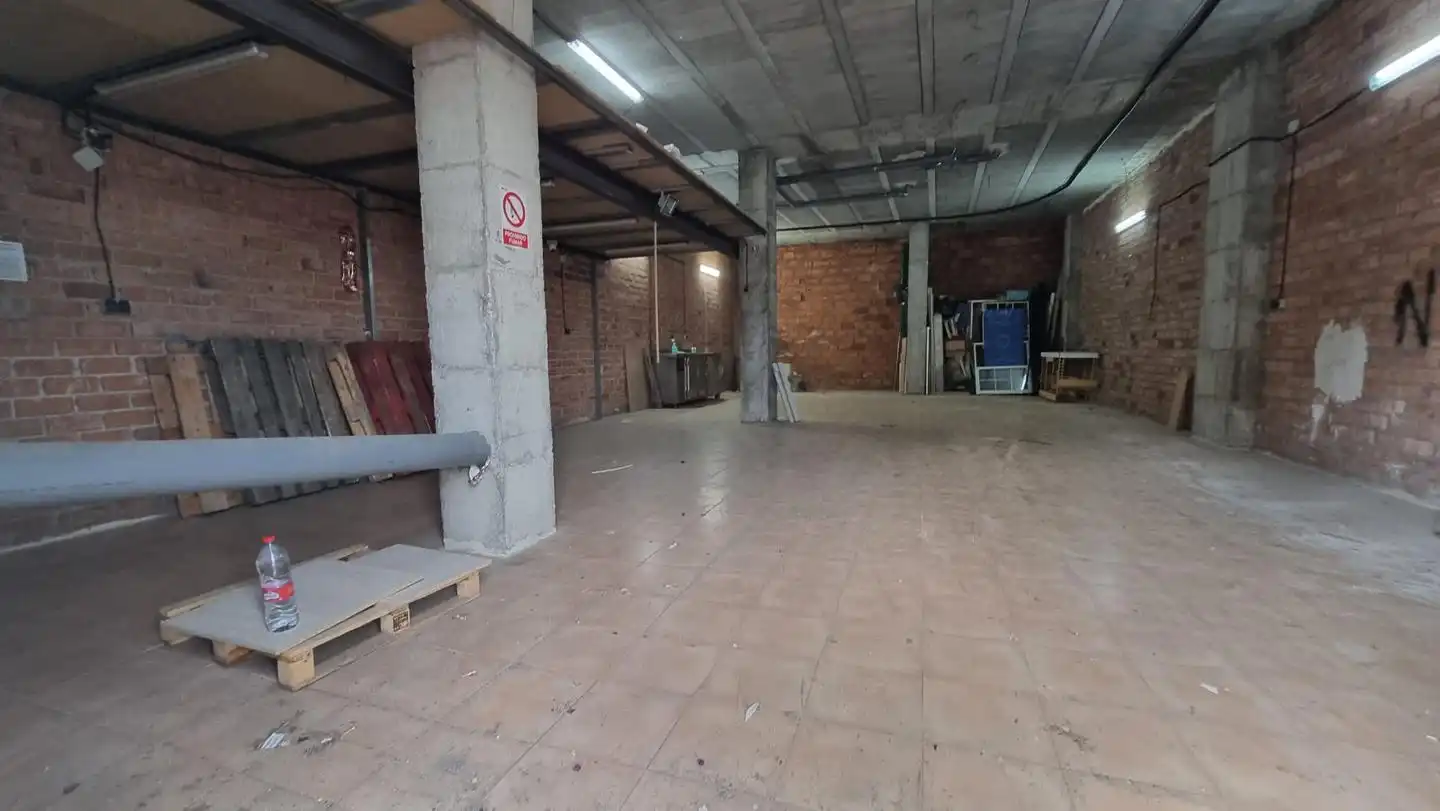 Gewerbefläche zur Miete in Avenida Unión Europea, imagen 4