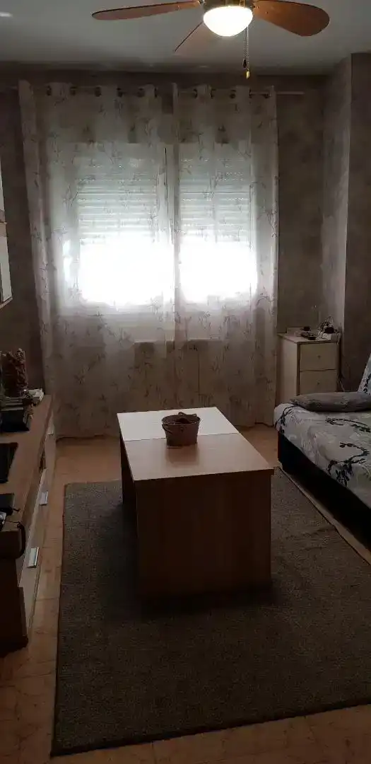 Sala d'estar de Casa o xalet en venda en Valmojado amb Aire condicionat