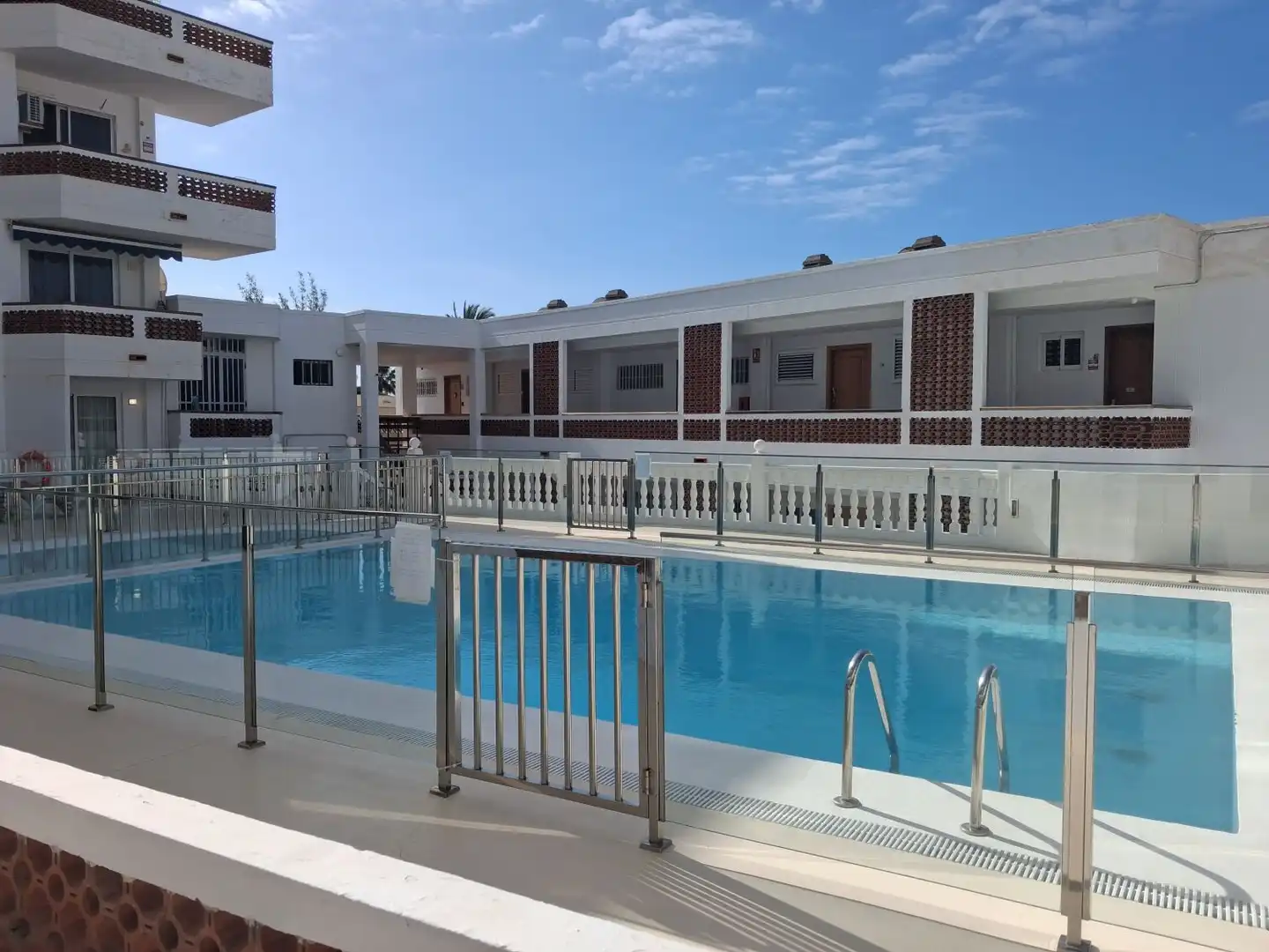 Piscina de Apartamento de alquiler en San Bartolomé de Tirajana con Terraza, Amueblado y Piscina comunitaria