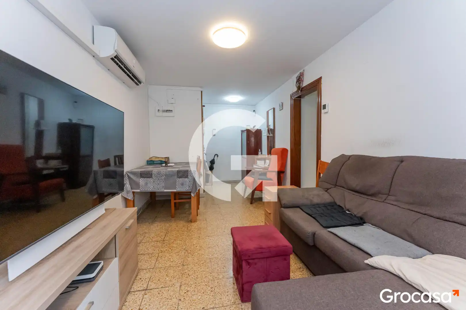 Sala d'estar de Pis en venda en Cornellà de Llobregat amb Aire condicionat, Calefacció i Traster