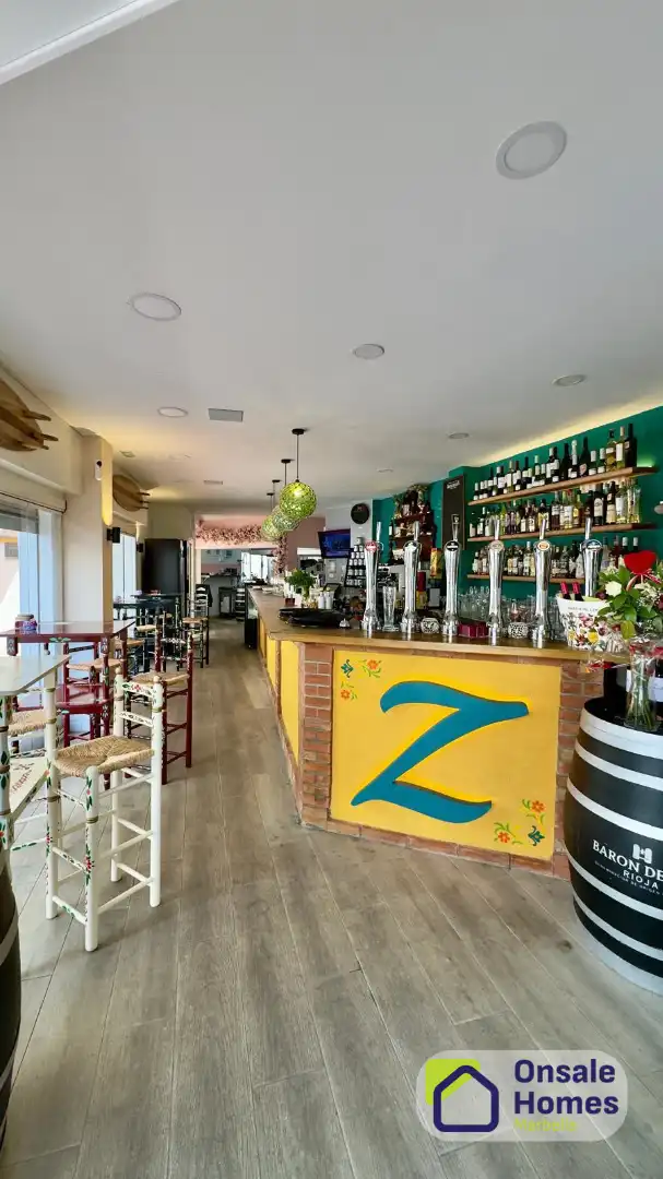 Local en traspaso en Marbella con Aire acondicionado, Calefacción y Terraza