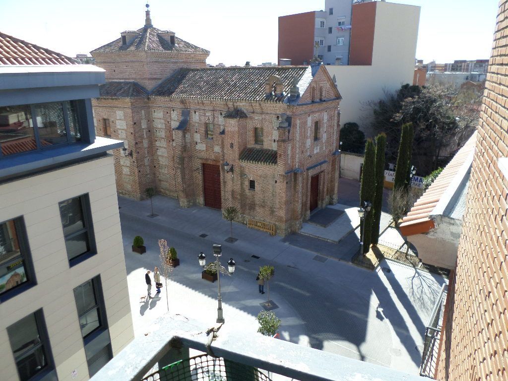 Exterior view of Flat for sale in Móstoles  with Heating, Terrace and Oven