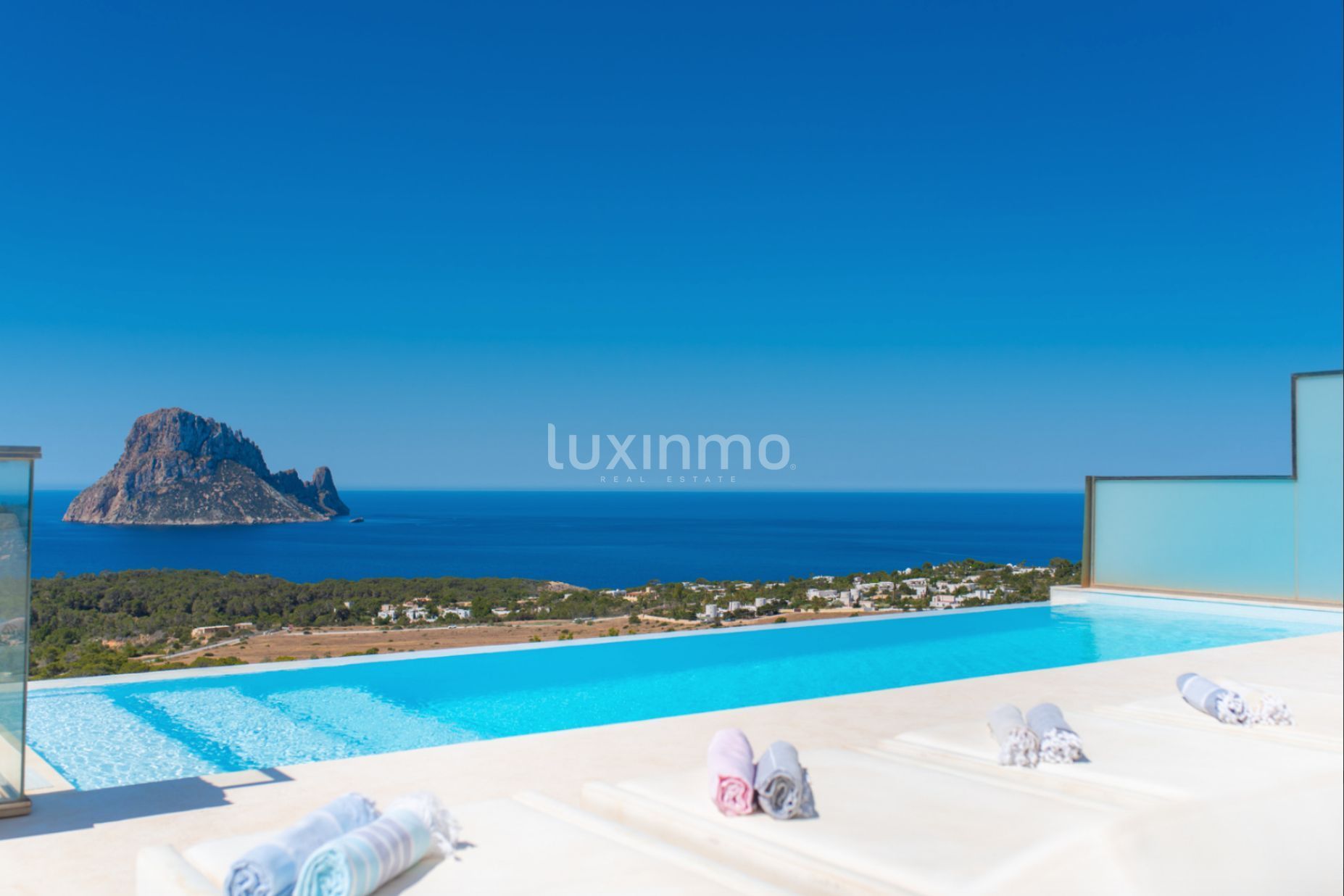 Piscina de Finca rústica en venda en Sant Josep de sa Talaia amb Aire condicionat, Calefacció i Terrassa