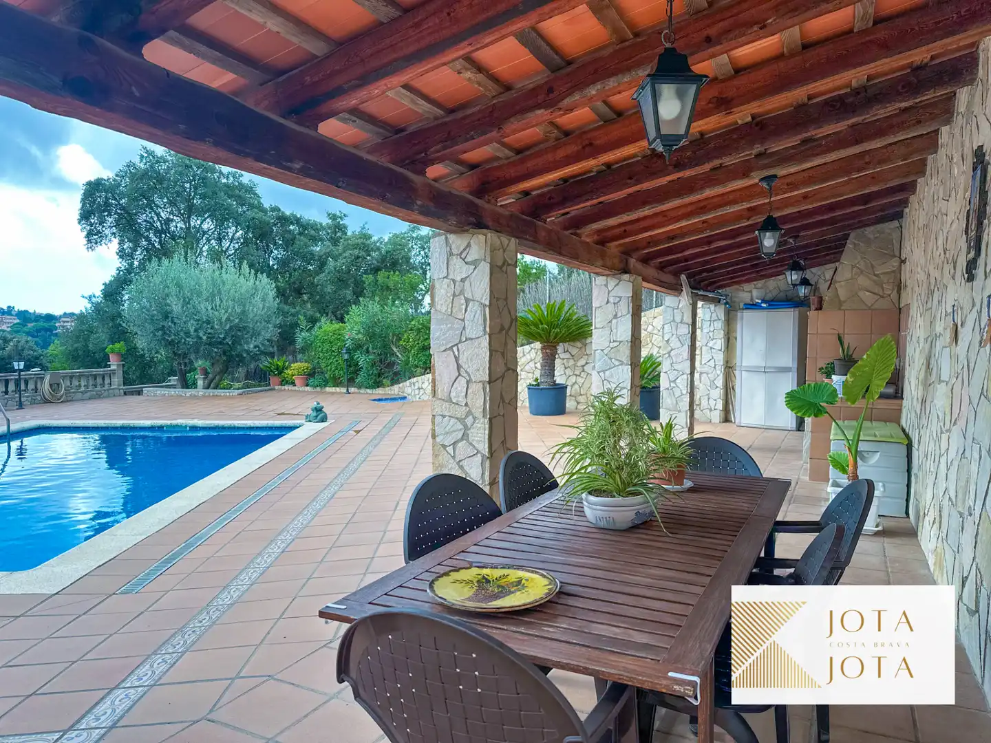 House with pool for sale in Aiguaviva Parc, imagen 4