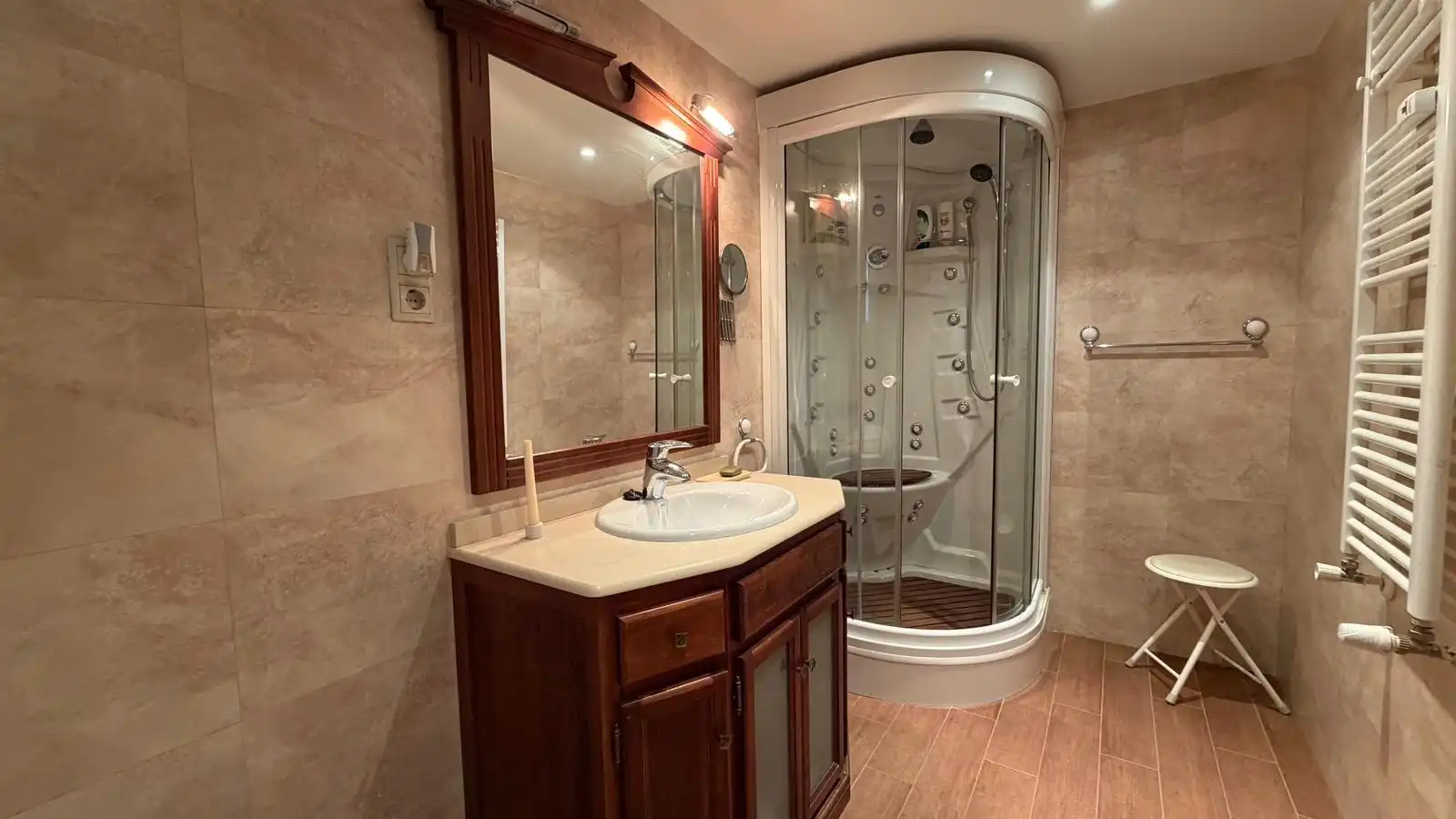 Bathroom of Flat for sale in Brihuega  with Storage room and Furnished