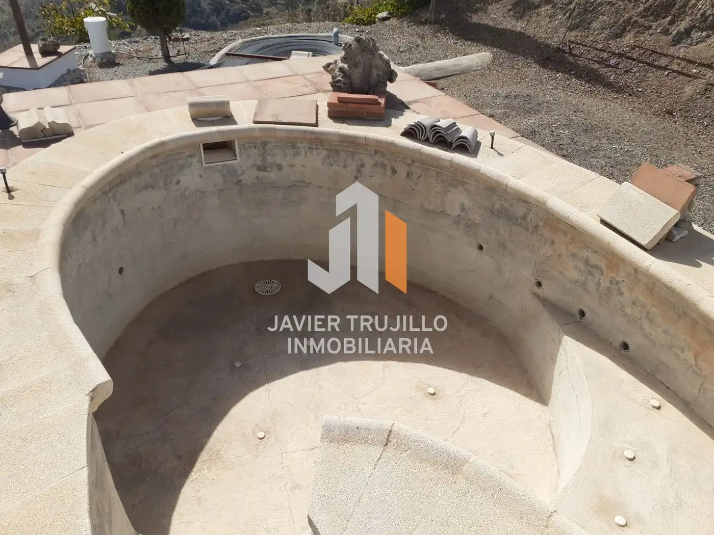 Casa rústica amb piscina en venda a Árchez, imagen 47
