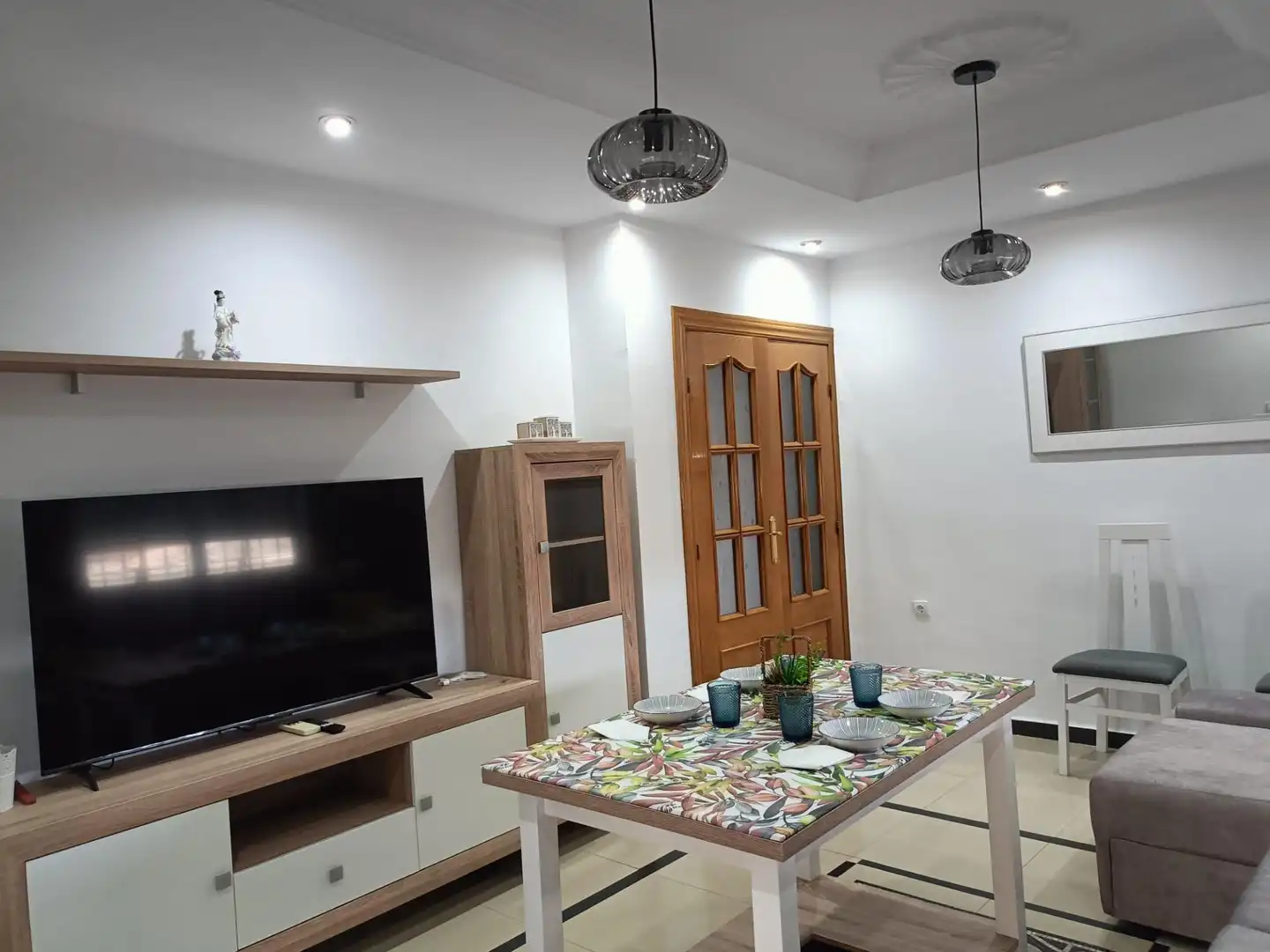 Living room of Attic for rent in Armilla